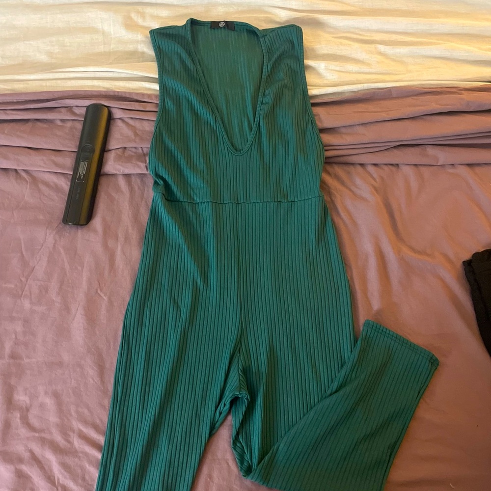 Missguided capri romper